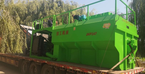         6萬平邊坡綠化，噴播機租還是買？       